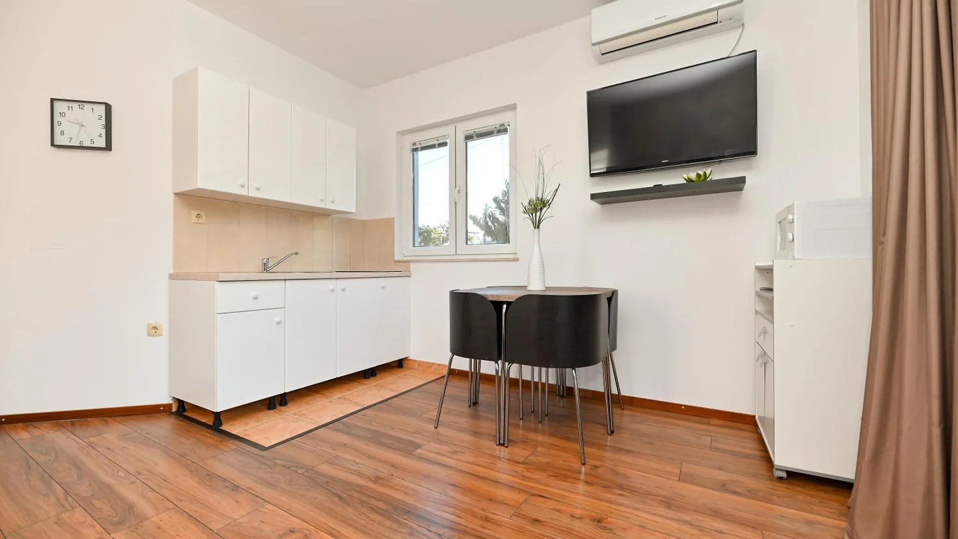 Apartments Bluesky Trogir 0*,  Croatia