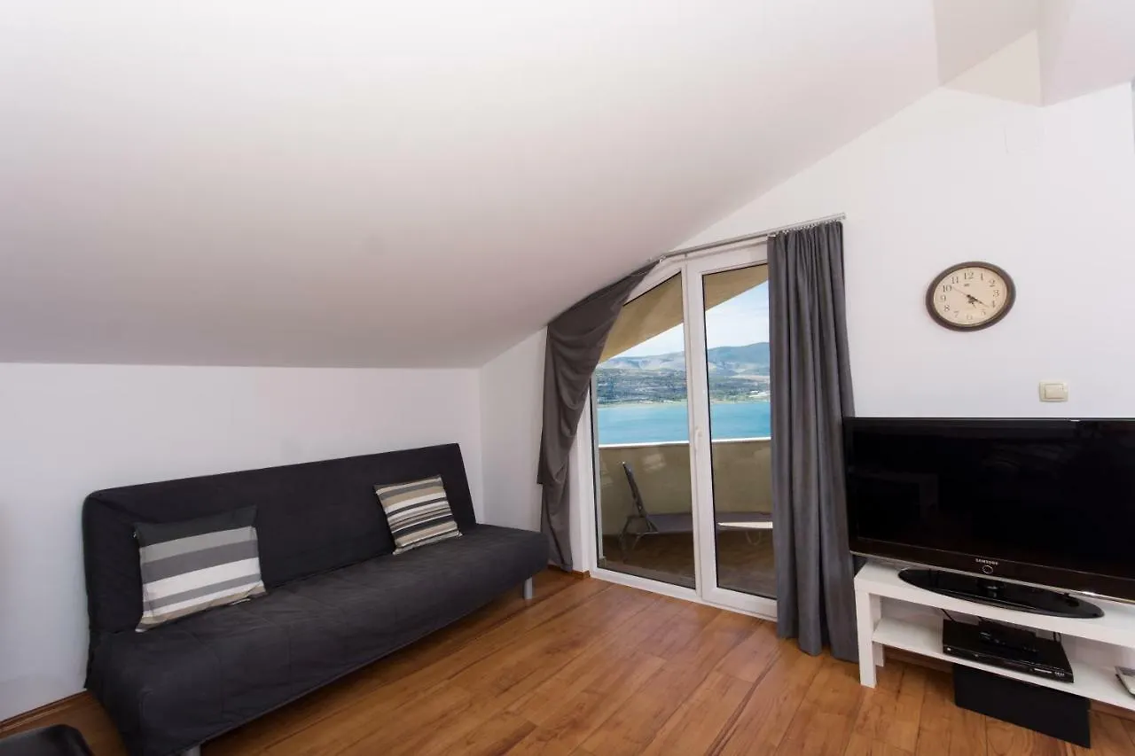 Apartments Bluesky Trogir