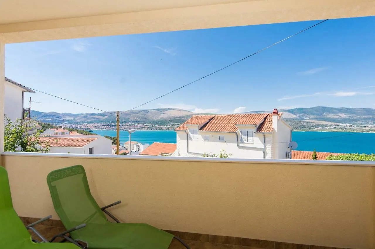 Apartments Bluesky Trogir