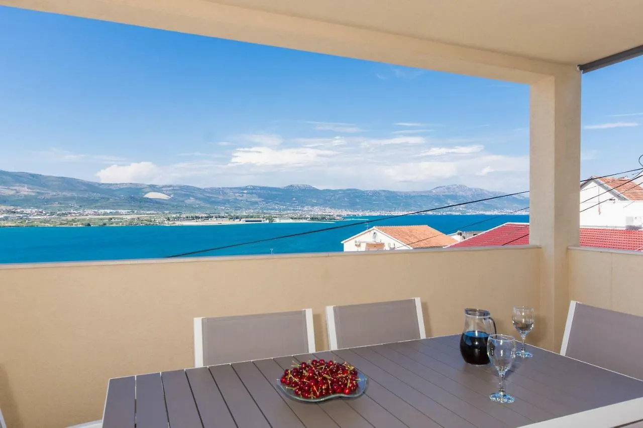 Apartments Bluesky Trogir