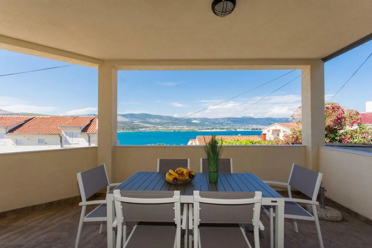 Apartments Bluesky Trogir