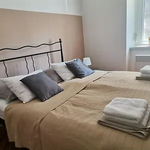 Casa Di Nonna Pina, Kuca U Blizini Arene , Pula Chorwacja
