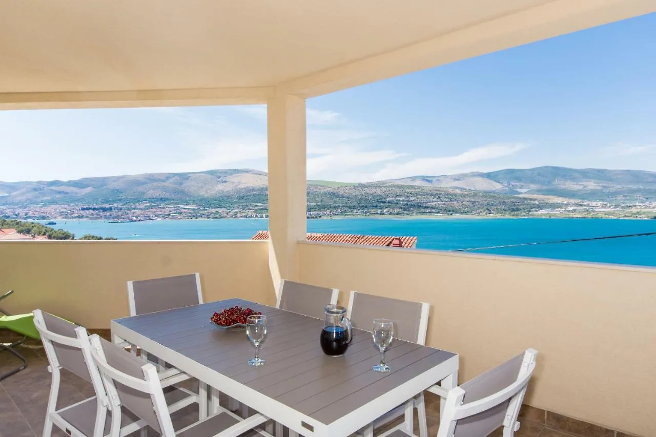 Apartments Bluesky Trogir 0*,  Croatia