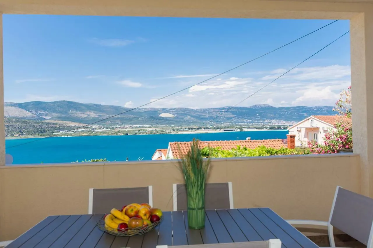Apartments Bluesky Trogir